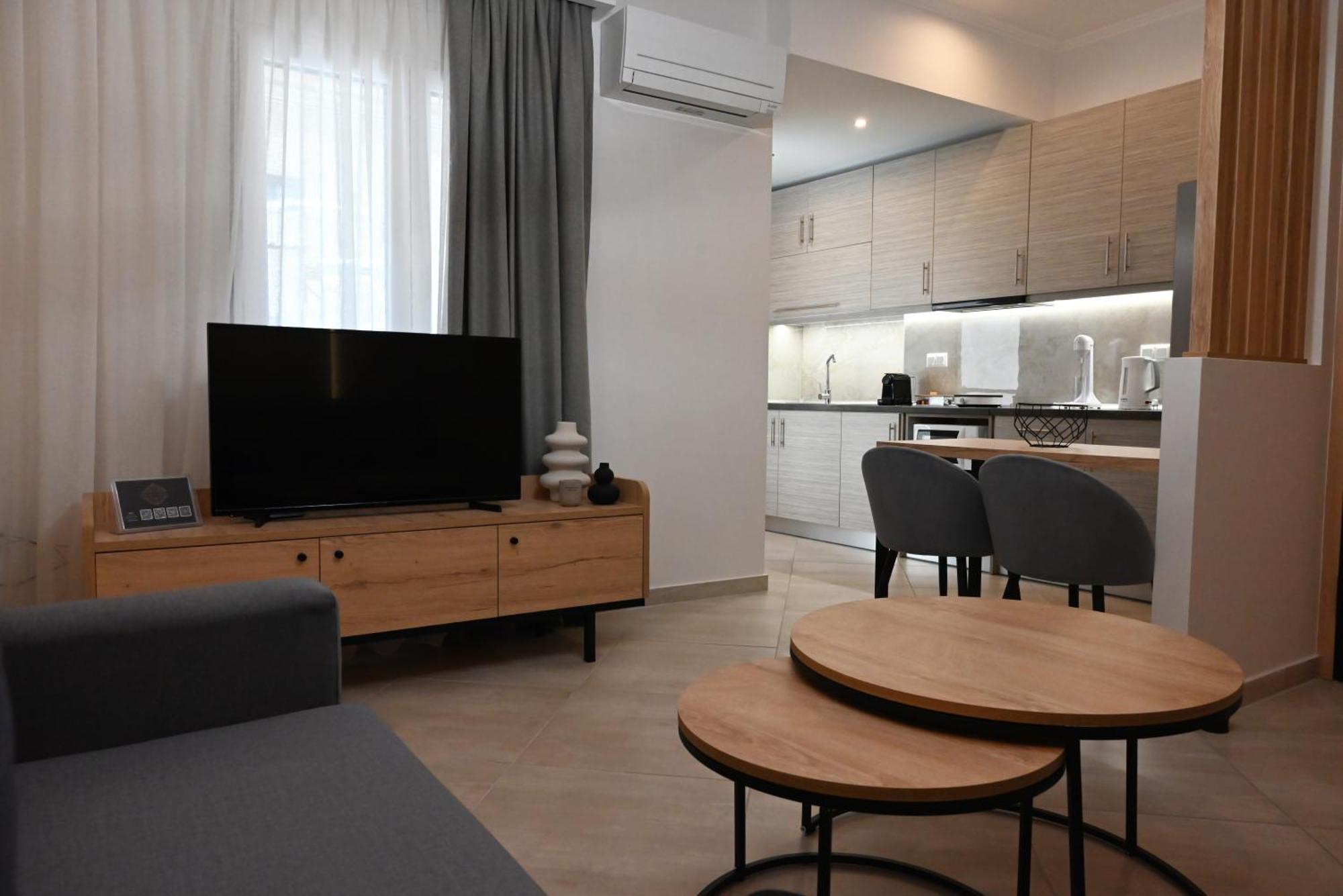 Mouson Luxury Suite With Free Private Parking Kavala Exteriér fotografie