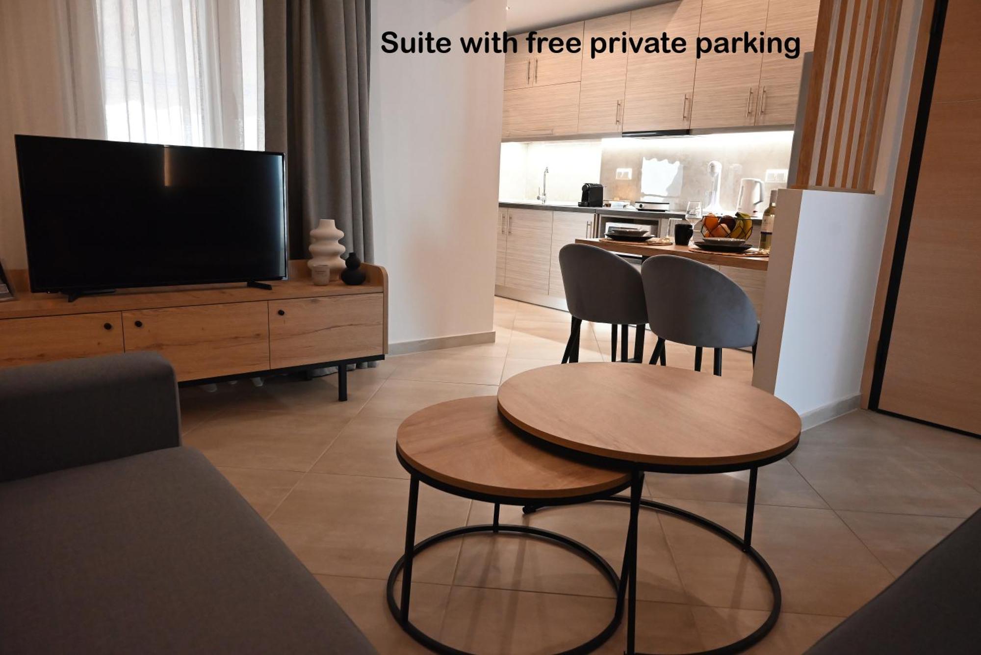 Mouson Luxury Suite With Free Private Parking Kavala Exteriér fotografie