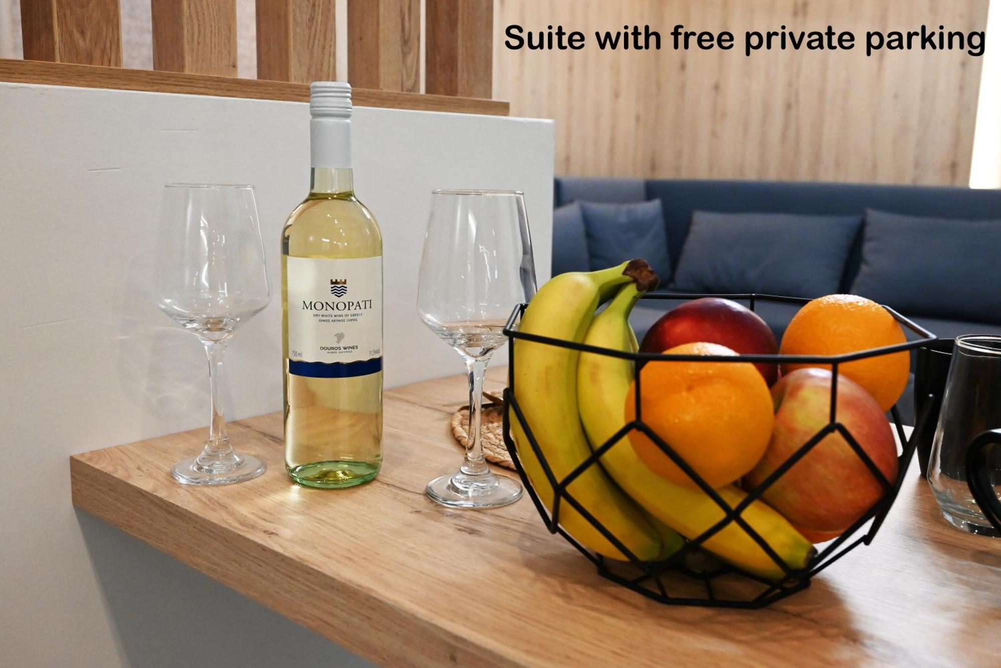 Mouson Luxury Suite With Free Private Parking Kavala Exteriér fotografie
